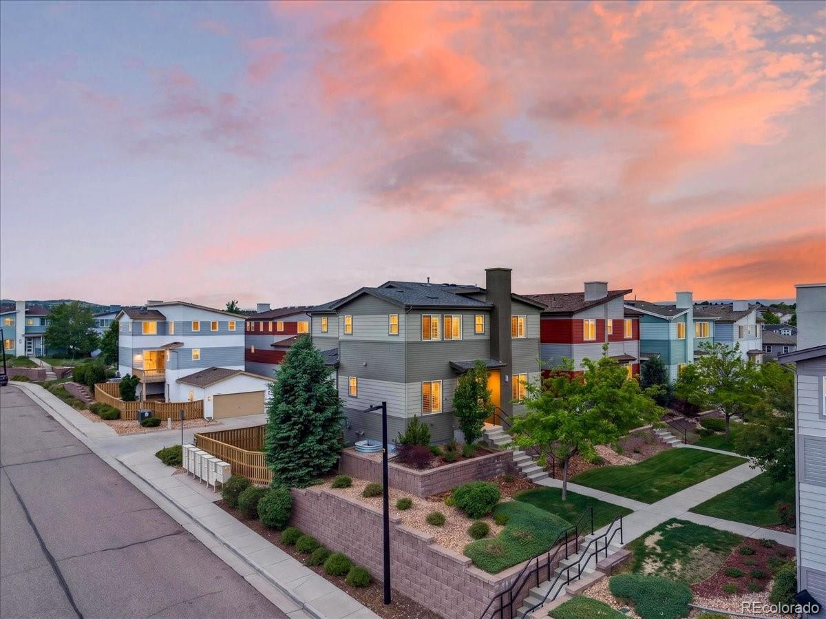  Highlands Ranch Home | MLS #: 62455939661  Dunning Circle, Highlands Ranch Beds: 2 Baths: 3 Price: $625,000