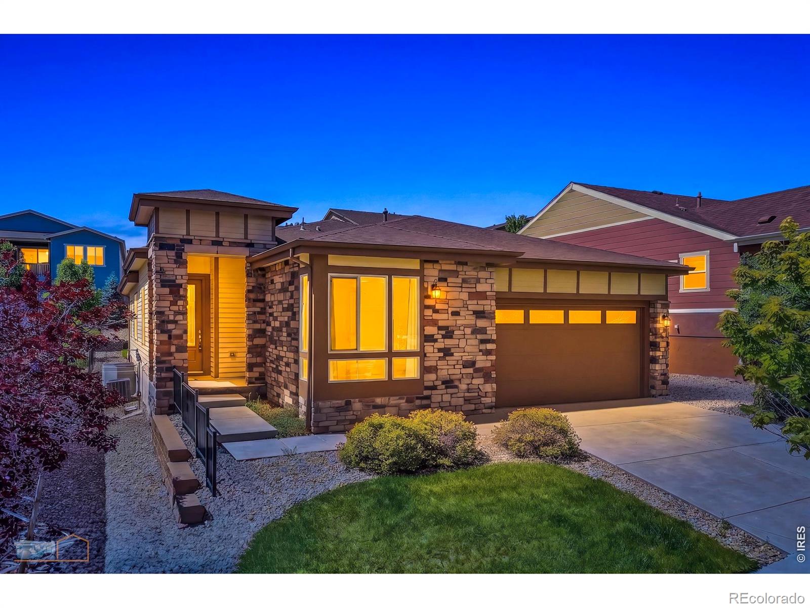  Broomfield Home | MLS #: 456789106038512556 W Montane Drive, Broomfield Beds: 2 Baths: 3 Price: $825,000