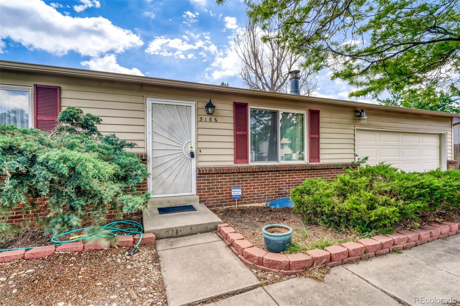 3166 s idalia street, Aurora sold home. Closed on 2026-08-20 for $435,900.