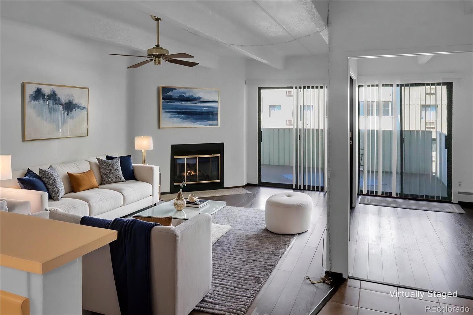  Aurora Condo / Townhome | MLS #: 77294381011 S Ironton Street 204, Aurora Beds: 2 Baths: 2 Price: $150,000