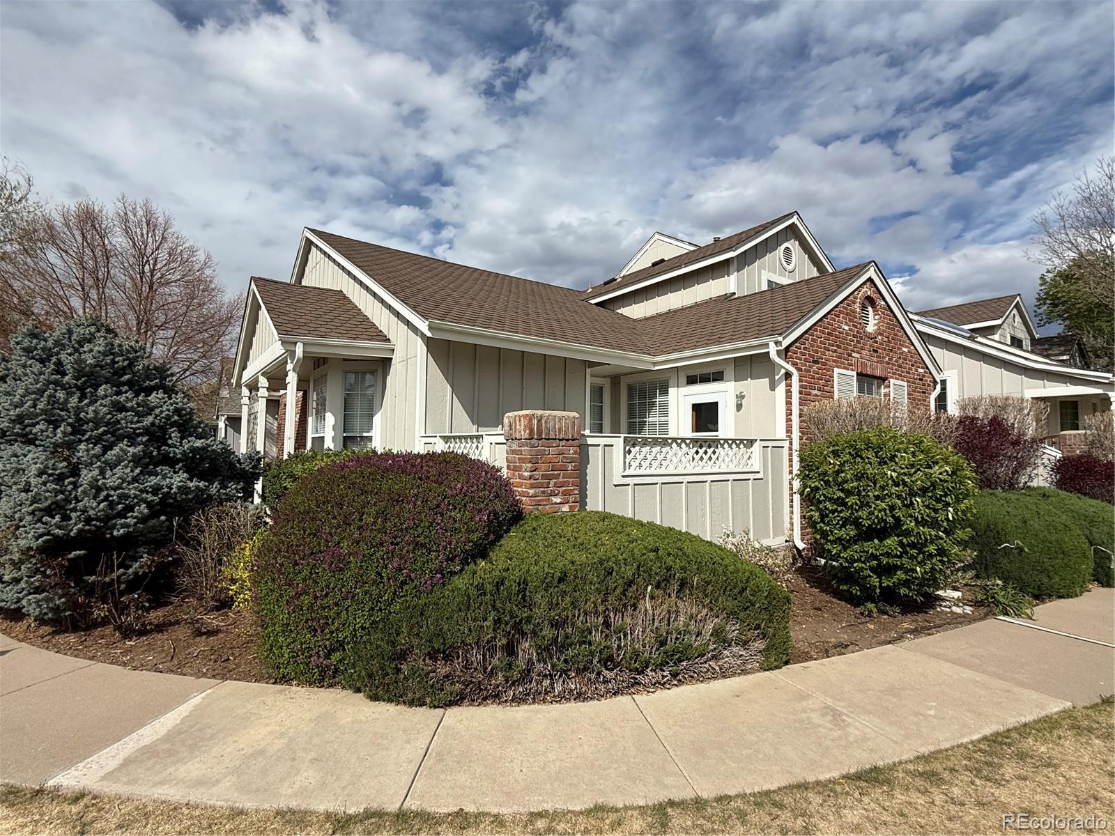  Littleton Home | MLS #: 24762092972 W Long Drive, Littleton Beds: 3 Baths: 3 Price: $475,000