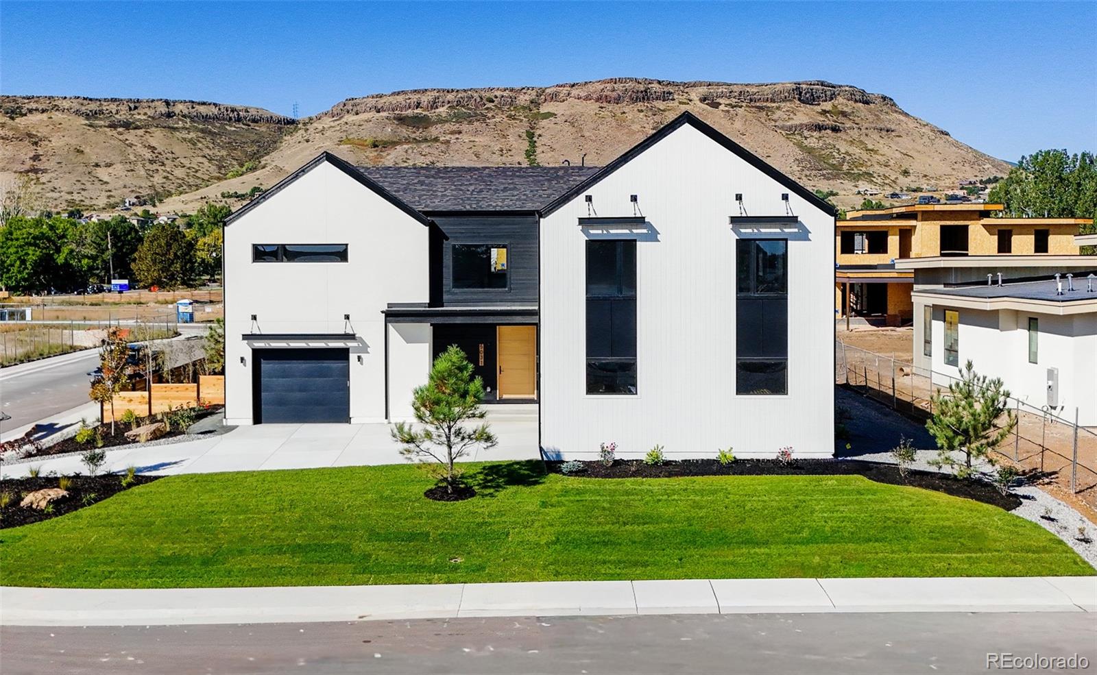 Fairmount Golden Home | MLS #: 34161205031  Moss Place, Golden Beds: 5 Baths: 6 Price: $2,649,990