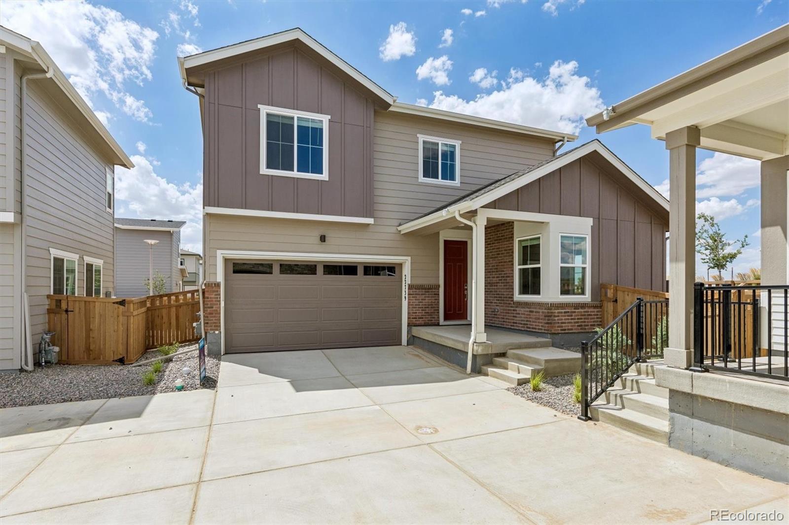  Aurora Home | MLS #: 437459422739 E 47th Drive, Aurora Beds: 3 Baths: 3 Price: $449,990