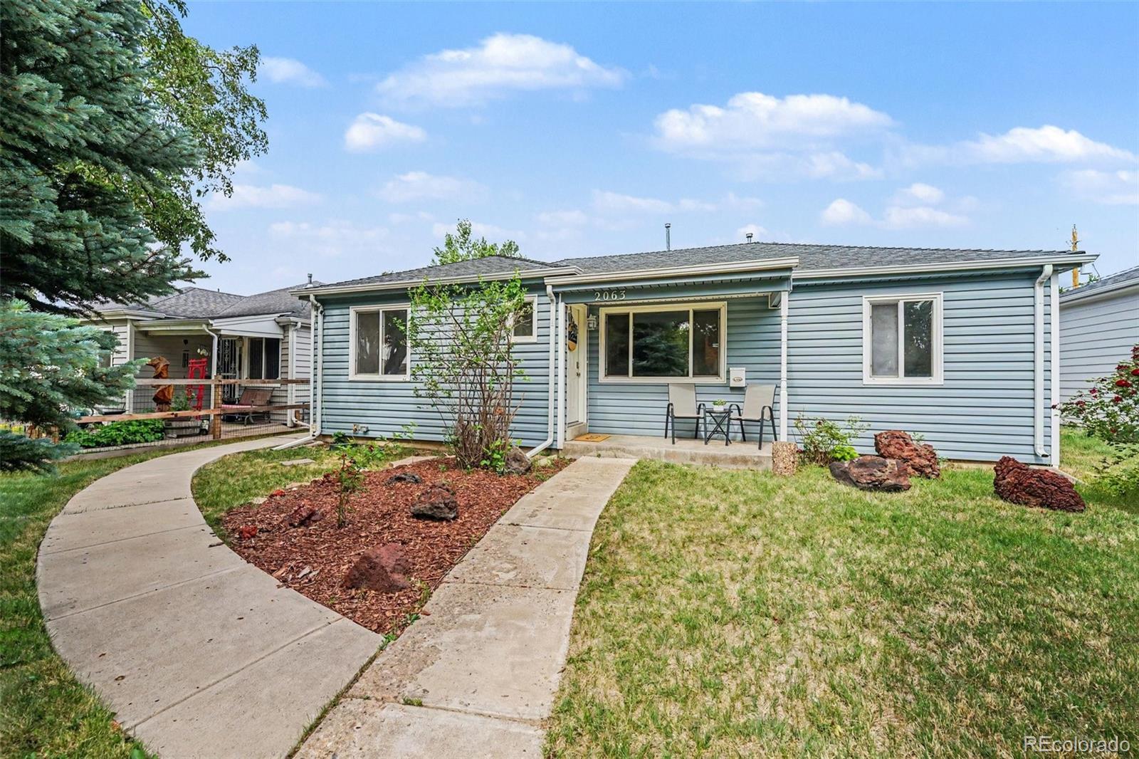 2063 ingalls street, Edgewater sold home. Closed on 2026-07-31 for $715,000.