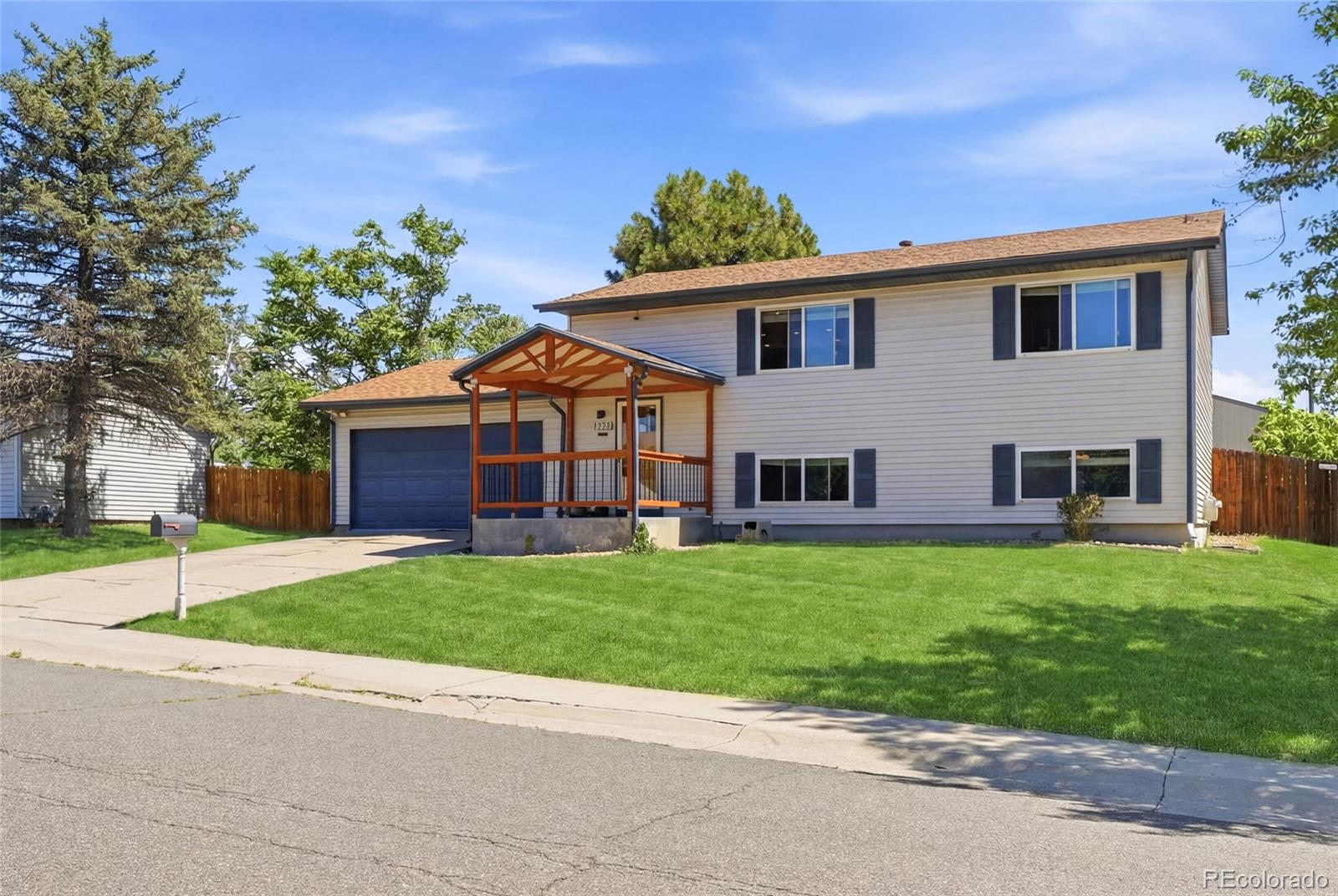 8300  race street, Denver sold home. Closed on 2026-08-17 for $450,000.