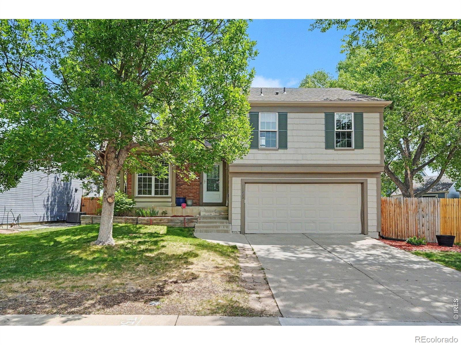  Broomfield Home | MLS #: 456789106077311203 W 102nd Drive, Broomfield Beds: 3 Baths: 2 Price: $515,000
