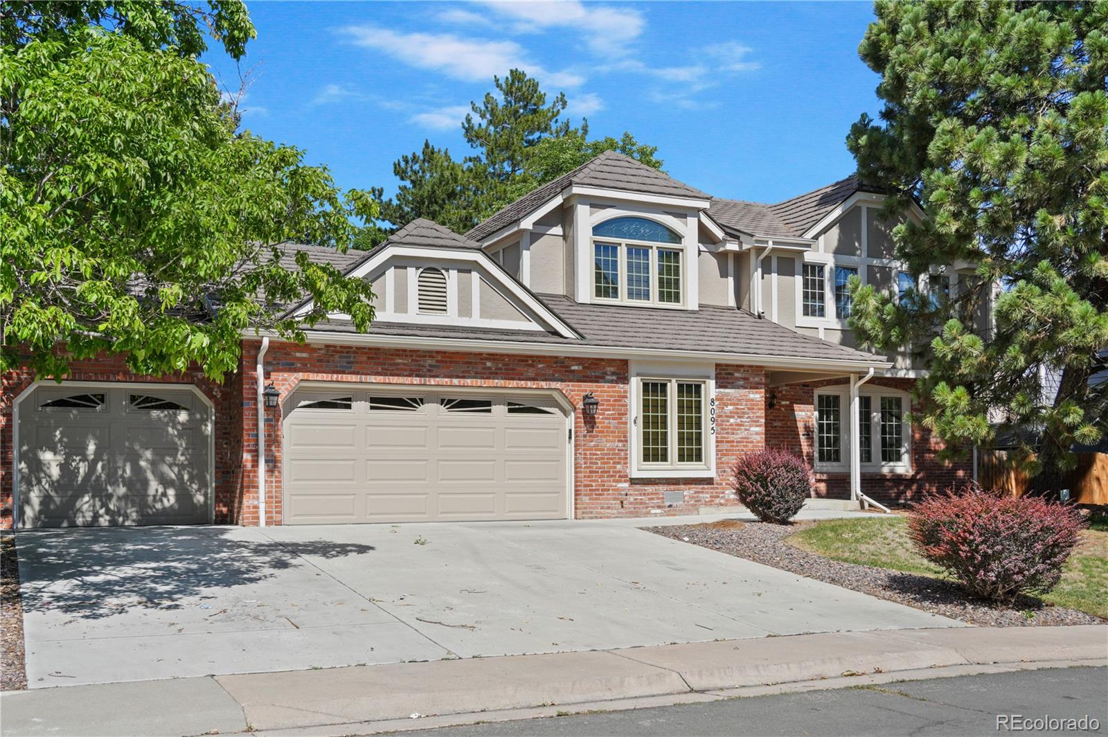  Centennial Home | MLS #: 80888078095 S Clayton Circle, Centennial Beds: 4 Baths: 3 Price: $725,000