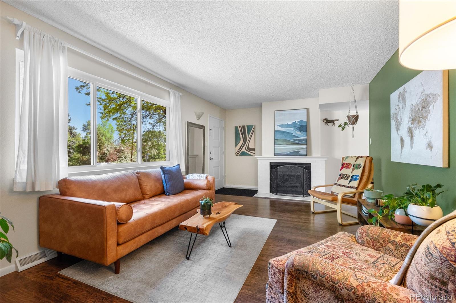 Green Mountain Lakewood Home | MLS #: 588172412606 W Virginia Avenue, Lakewood Beds: 4 Baths: 3 Price: $400,000