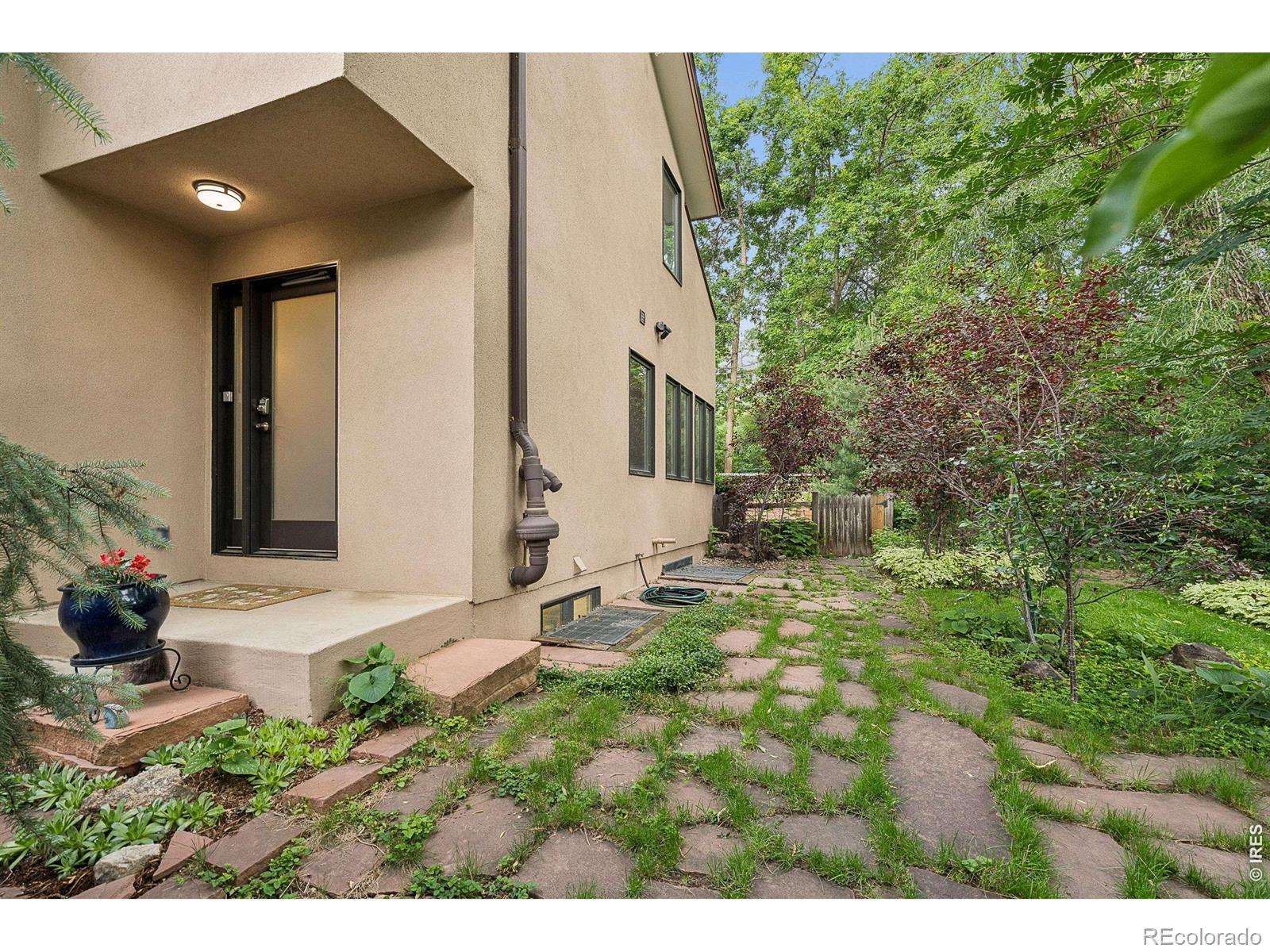  Boulder Home | MLS #: 4567891060899299  Spruce Court, Boulder Beds: 3 Baths: 3 Price: $1,799,999