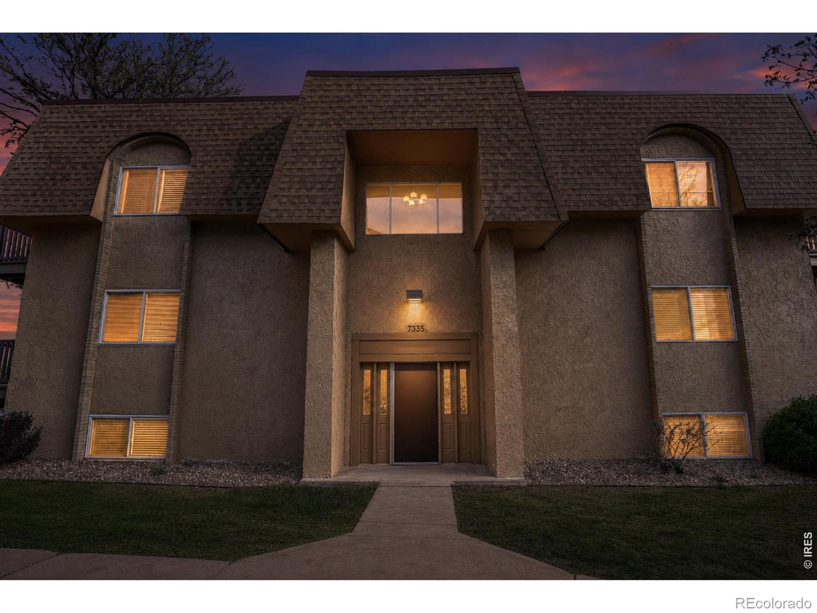Whispering Pines Denver Condo / Townhome | MLS #: 45678910609017335 E Quincy Avenue 104, Denver Beds: 2 Baths: 2 Price: $153,000