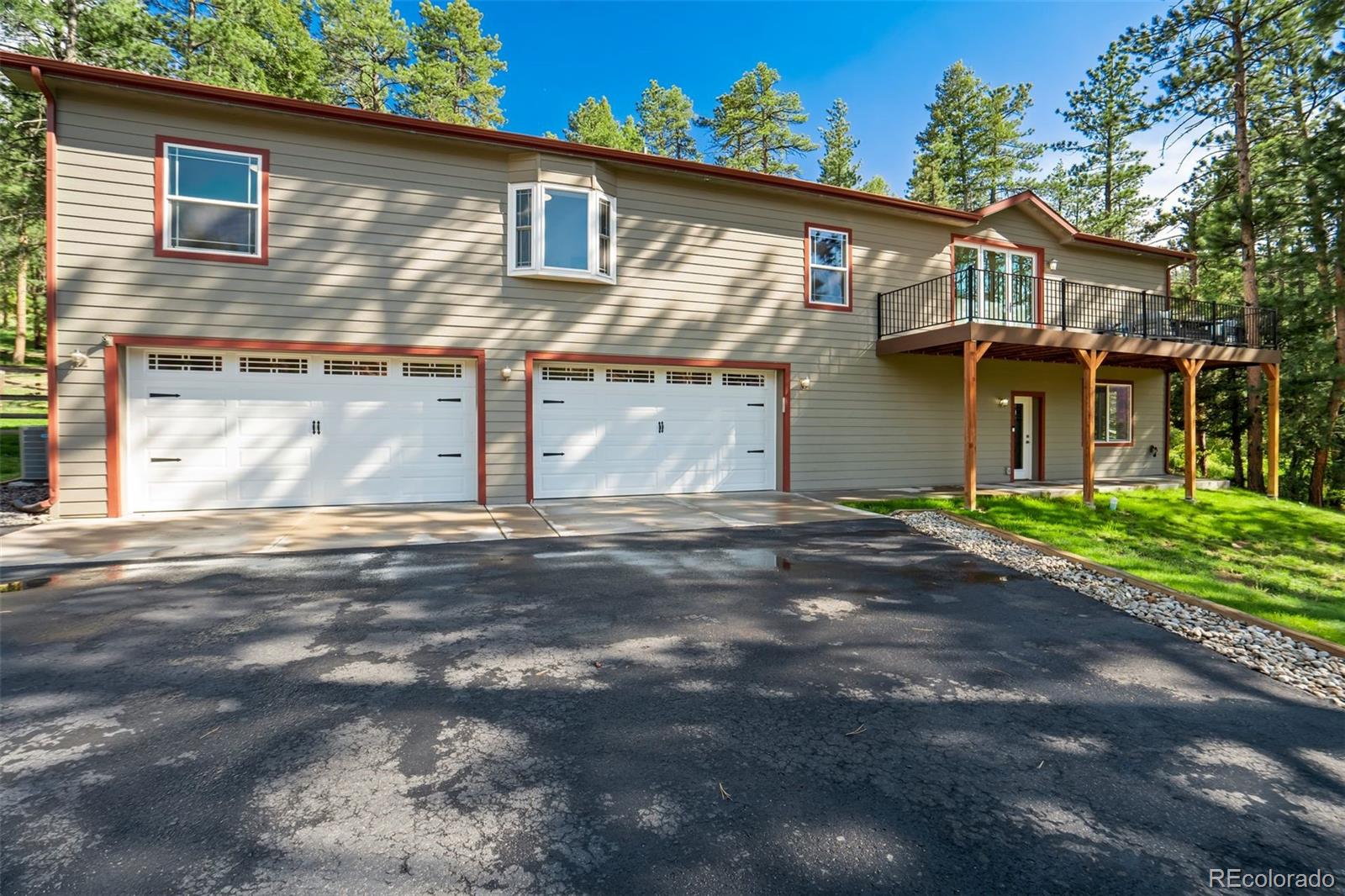 Perry Park Larkspur Home | MLS #: 56716644998  Chippewa Drive, Larkspur Beds: 5 Baths: 4 Price: $814,000
