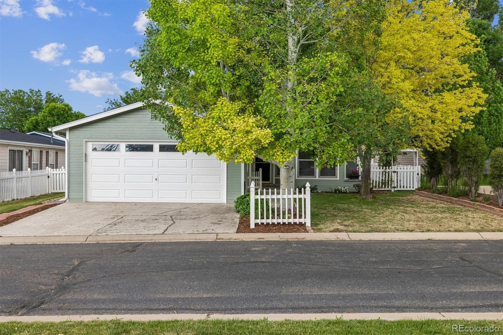 7750  hummingbird green, Frederick sold home. Closed on 2026-08-31 for $295,000.
