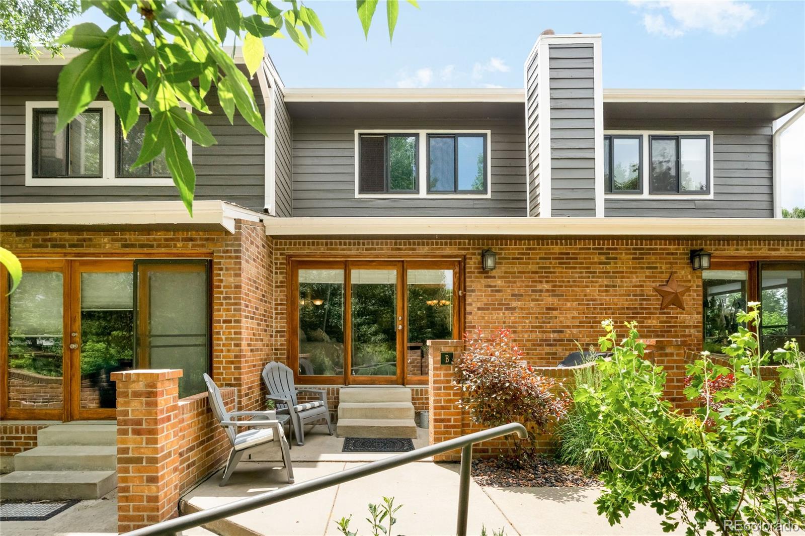  Arvada Condo / Townhome | MLS #: 491502111535 W 70th Place B, Arvada Beds: 3 Baths: 4 Price: $475,000