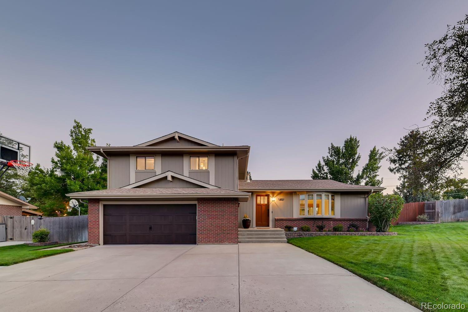  Littleton Home | MLS #: 37661535102 W Fremont Drive, Littleton Beds: 4 Baths: 3 Price: $785,000