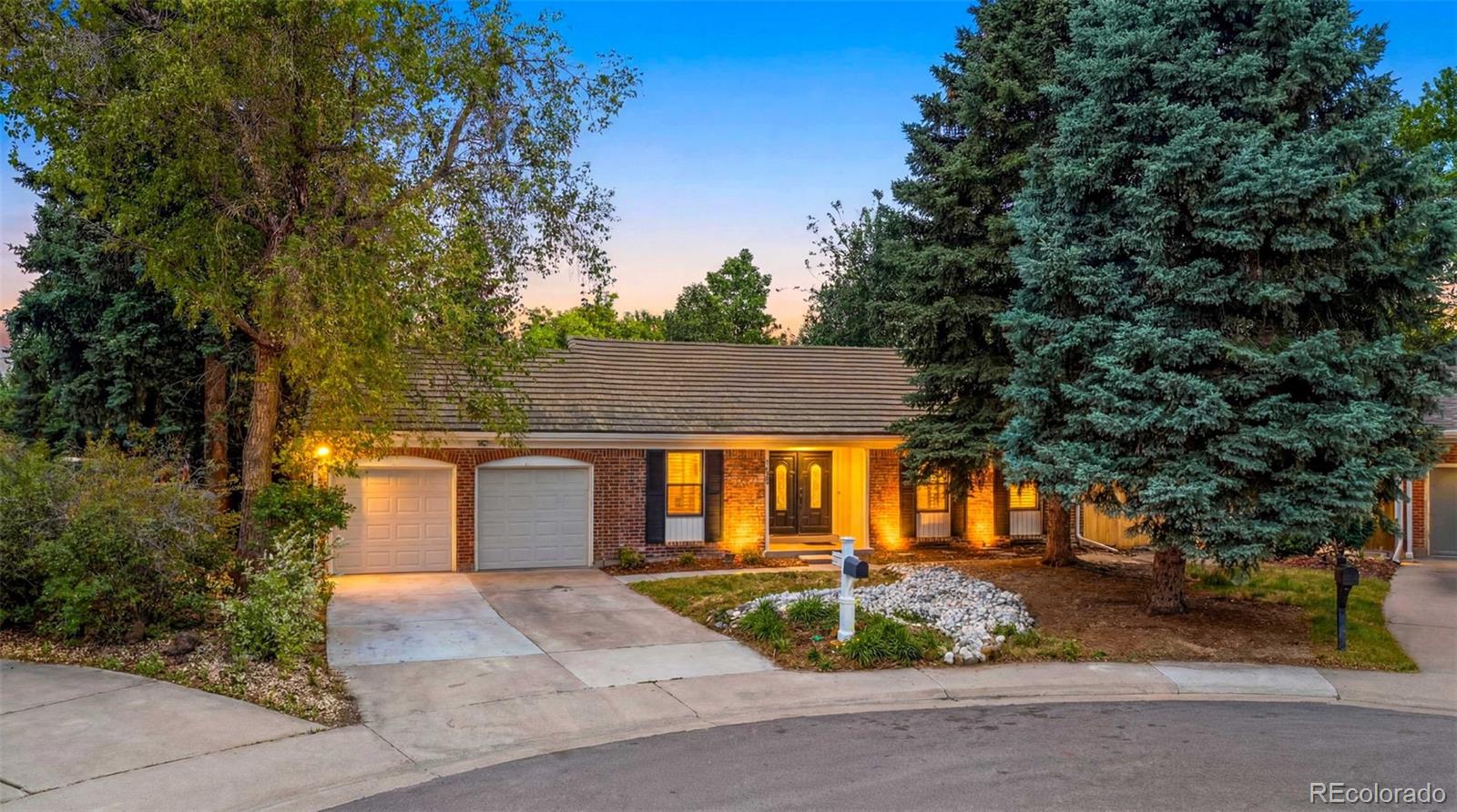 Dam West Aurora Home | MLS #: 90843722713 S Paris Place, Aurora Beds: 6 Baths: 3 Price: $765,000