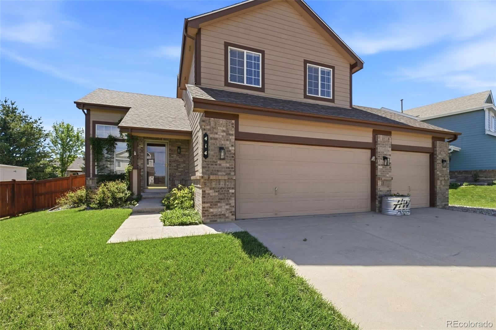 Plum Creek Fairway Castle Rock Home | MLS #: 5376950414  Balsa Drive, Castle Rock Beds: 3 Baths: 3 Price: $535,000