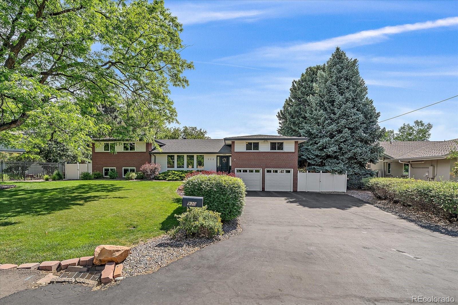 Kenyons Lakewood Home | MLS #: 5624305930  Reed Court, Lakewood Beds: 4 Baths: 5 Price: $1,300,000