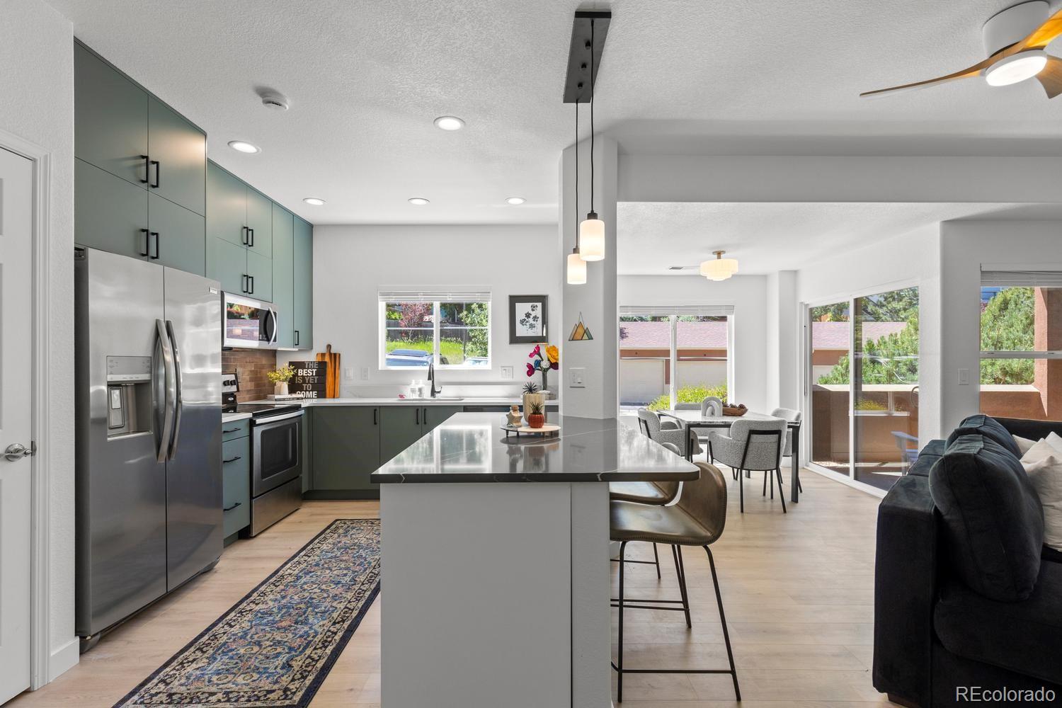 4706  copeland circle, Highlands Ranch sold home. Closed on 2026-08-14 for $400,000.