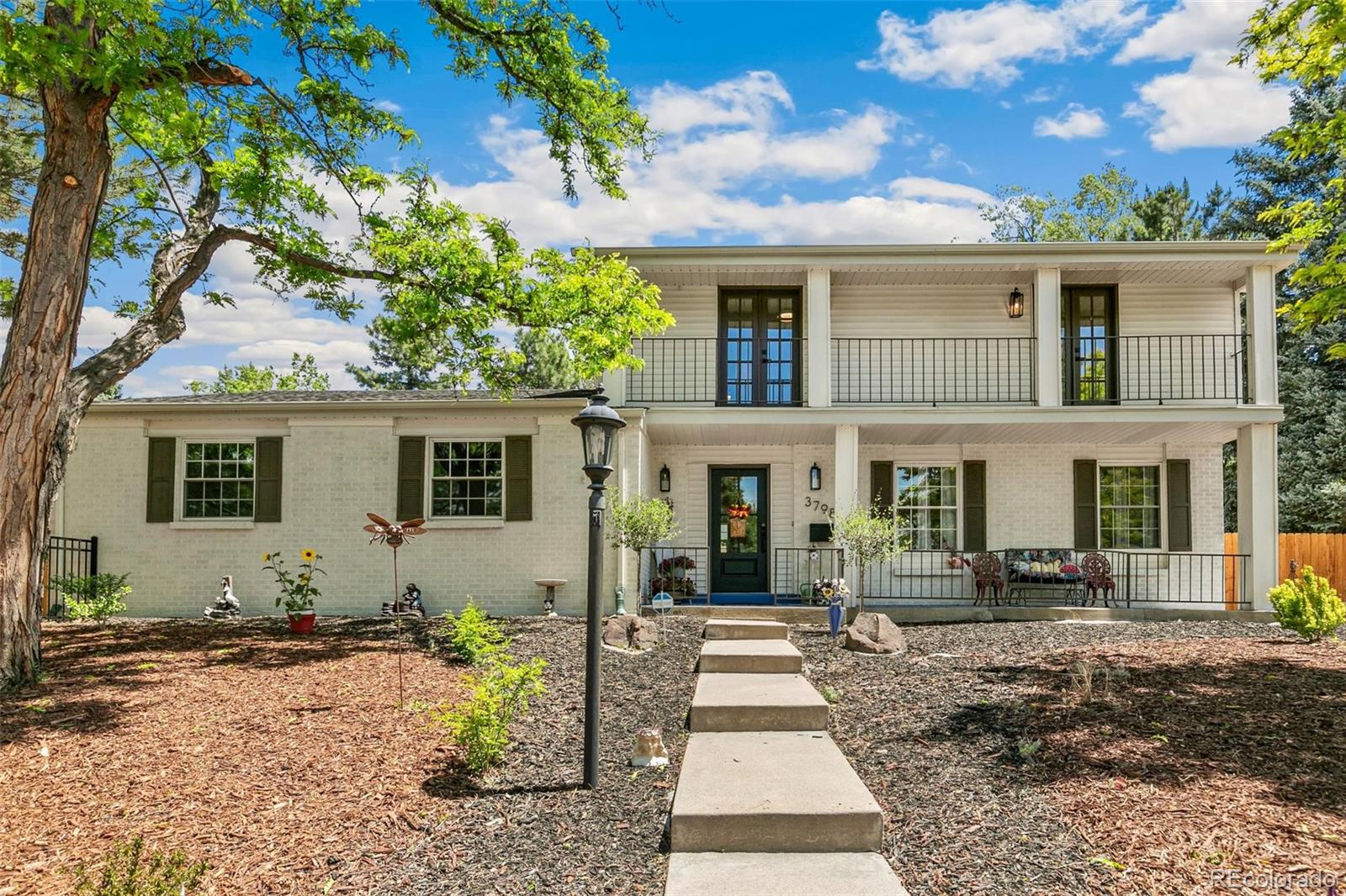 Hutchinson Hills Denver Home | MLS #: 67036223798 S Wabash Street, Denver Beds: 5 Baths: 4 Price: $855,000