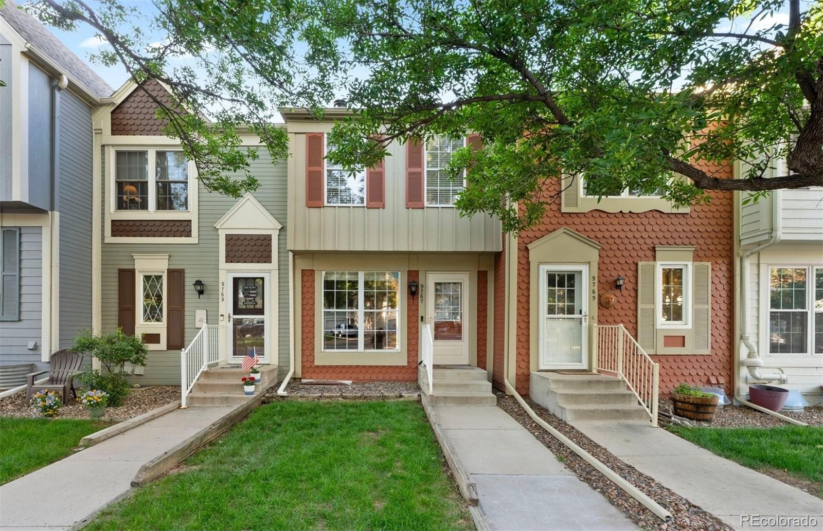 Victoria Village Lakewood Condo / Townhome | MLS #: 27866359767 W Cornell Place , Lakewood Beds: 4 Baths: 4 Price: $420,000