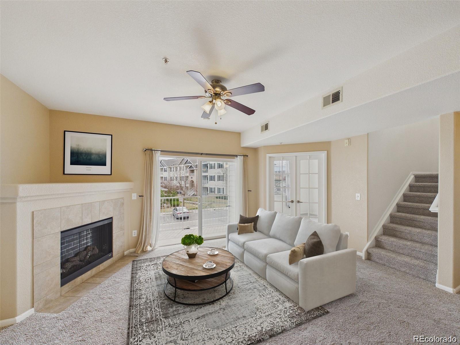  Englewood Condo / Townhome | MLS #: 791507815700 E Jamison Drive 9-203, Englewood Beds: 4 Baths: 3 Price: $325,000
