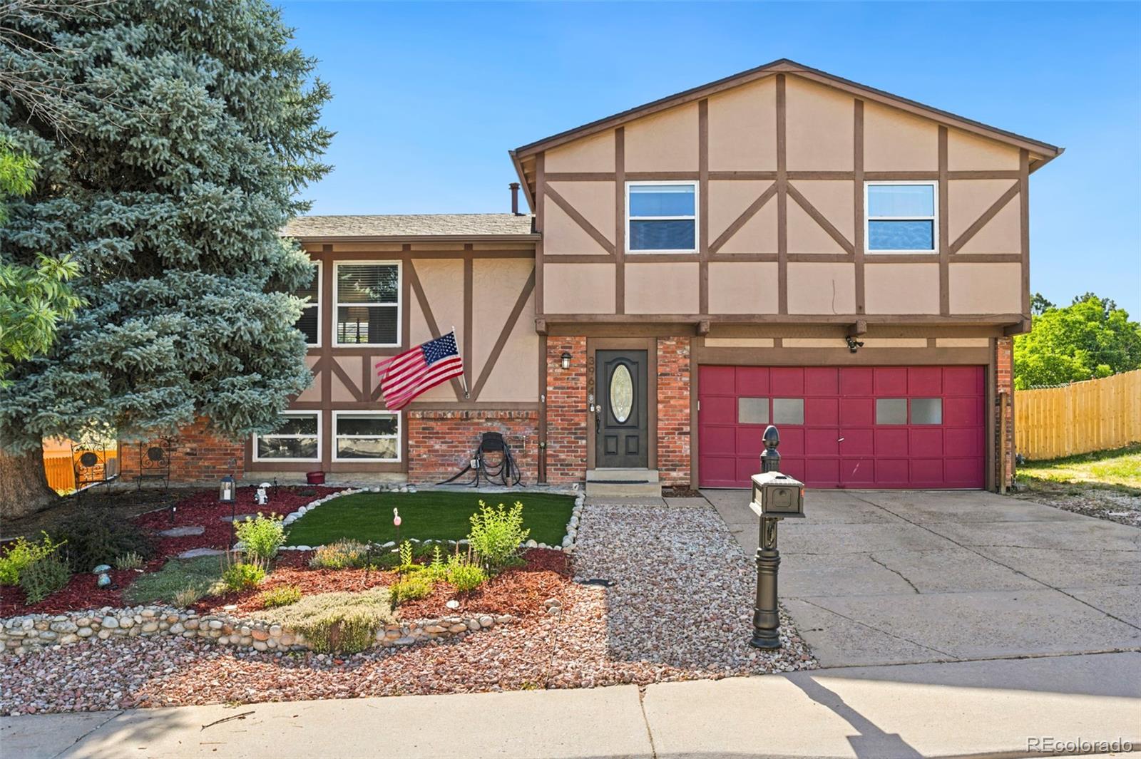  Aurora Home | MLS #: 98118963964 S Idalia Street, Aurora Beds: 4 Baths: 3 Price: $499,900