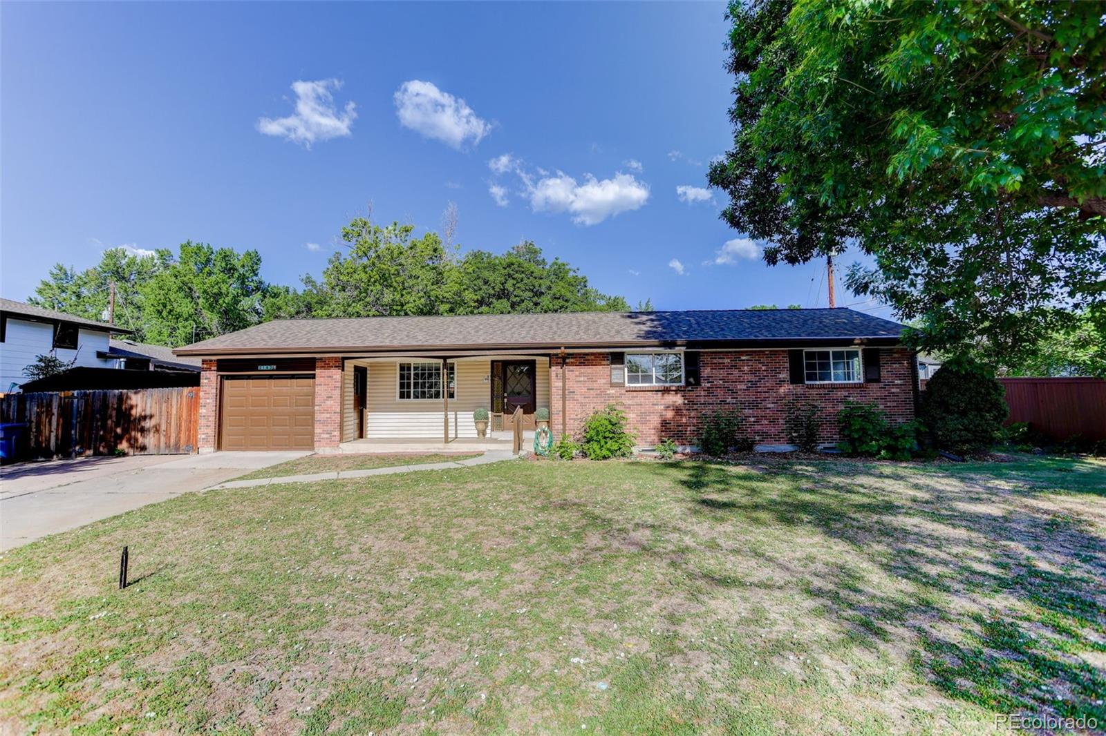 Southern Gables Lakewood Home | MLS #: 73331952143 S Yukon Street, Lakewood Beds: 5 Baths: 3 Price: $599,000