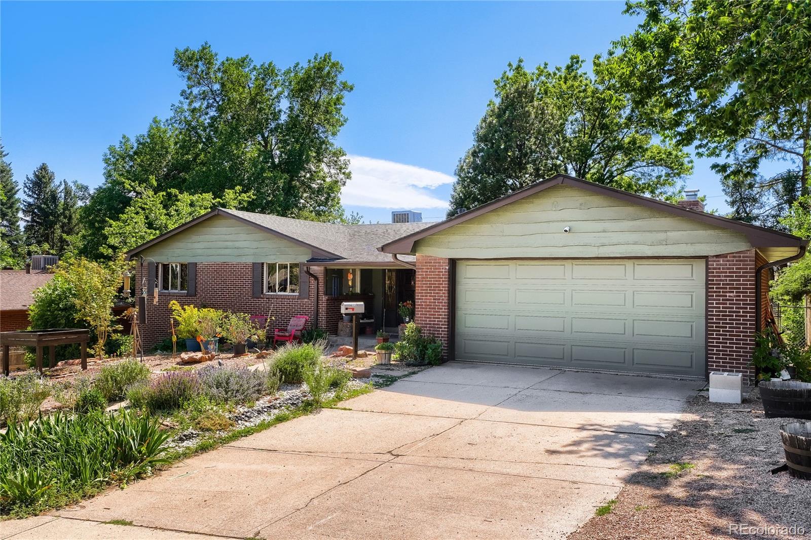 Bear Valley Denver Home | MLS #: 48731112719 S Kendall Way, Denver Beds: 4 Baths: 2 Price: $575,000