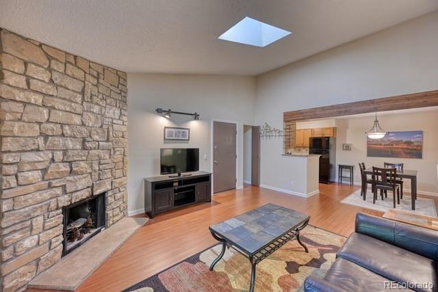  Lakewood Condo / Townhome | MLS #: 2876015209  Wright Street 302, Lakewood Beds: 1 Baths: 1 Price: $248,000