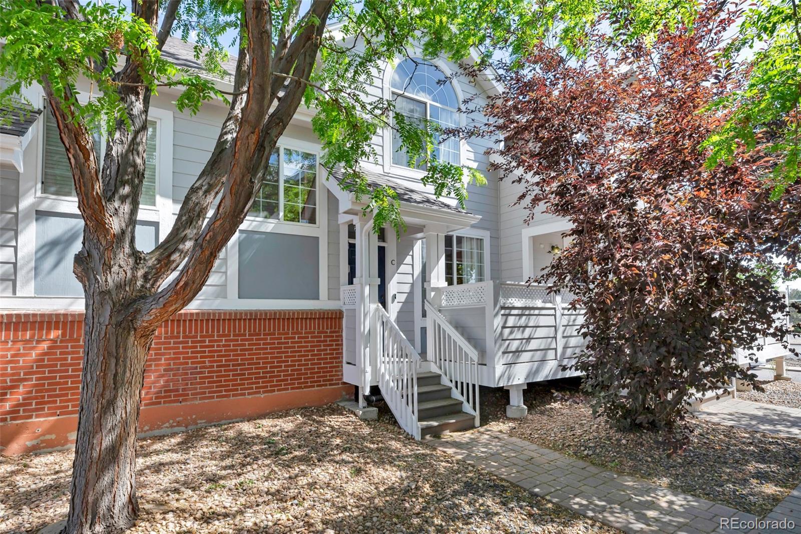 Central Park Aurora Condo / Townhome | MLS #: 51236602247 S Pitkin Way C, Aurora Beds: 2 Baths: 3 Price: $345,000