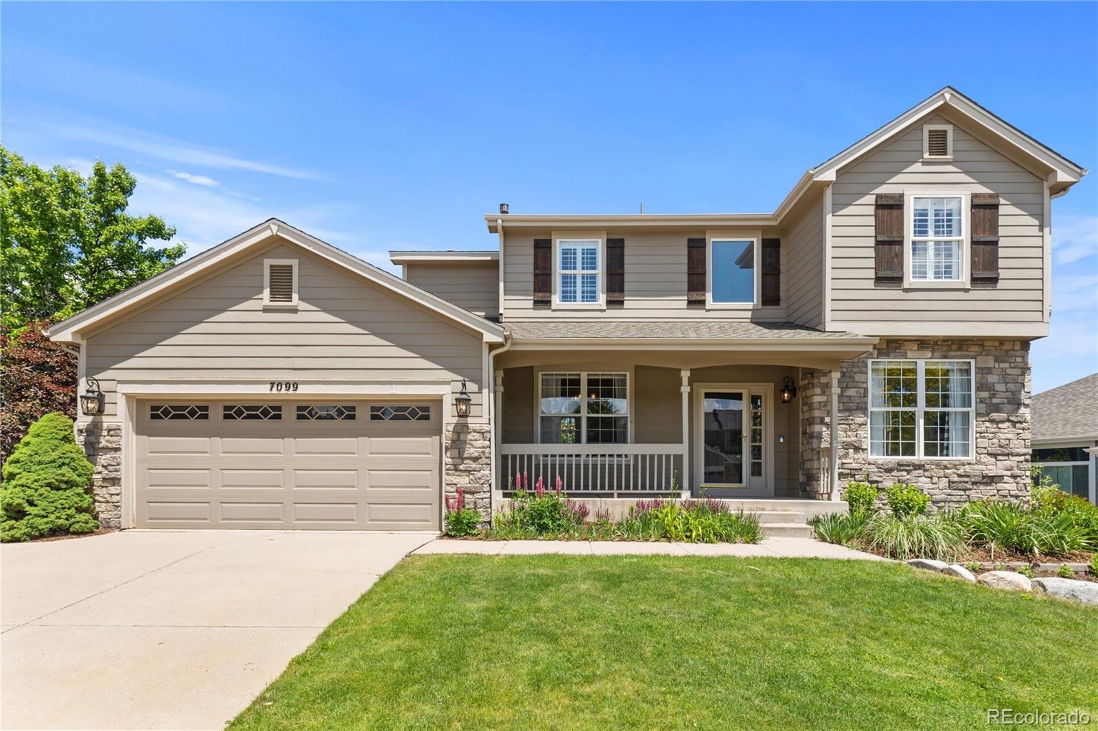 Castle Pines North Castle Pines Home | MLS #: 83912827099  Cerney Circle, Castle Pines Beds: 5 Baths: 4 Price: $865,000