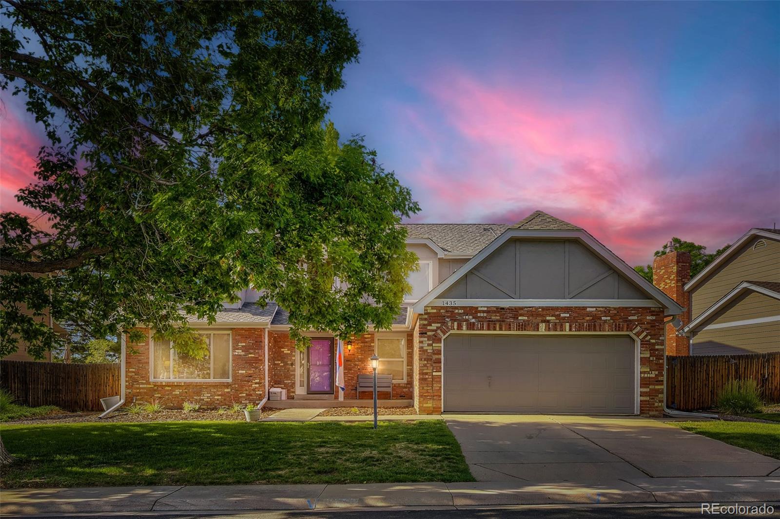  Littleton Home | MLS #: 28347801435 E Irish Lane, Littleton Beds: 5 Baths: 4 Price: $849,000