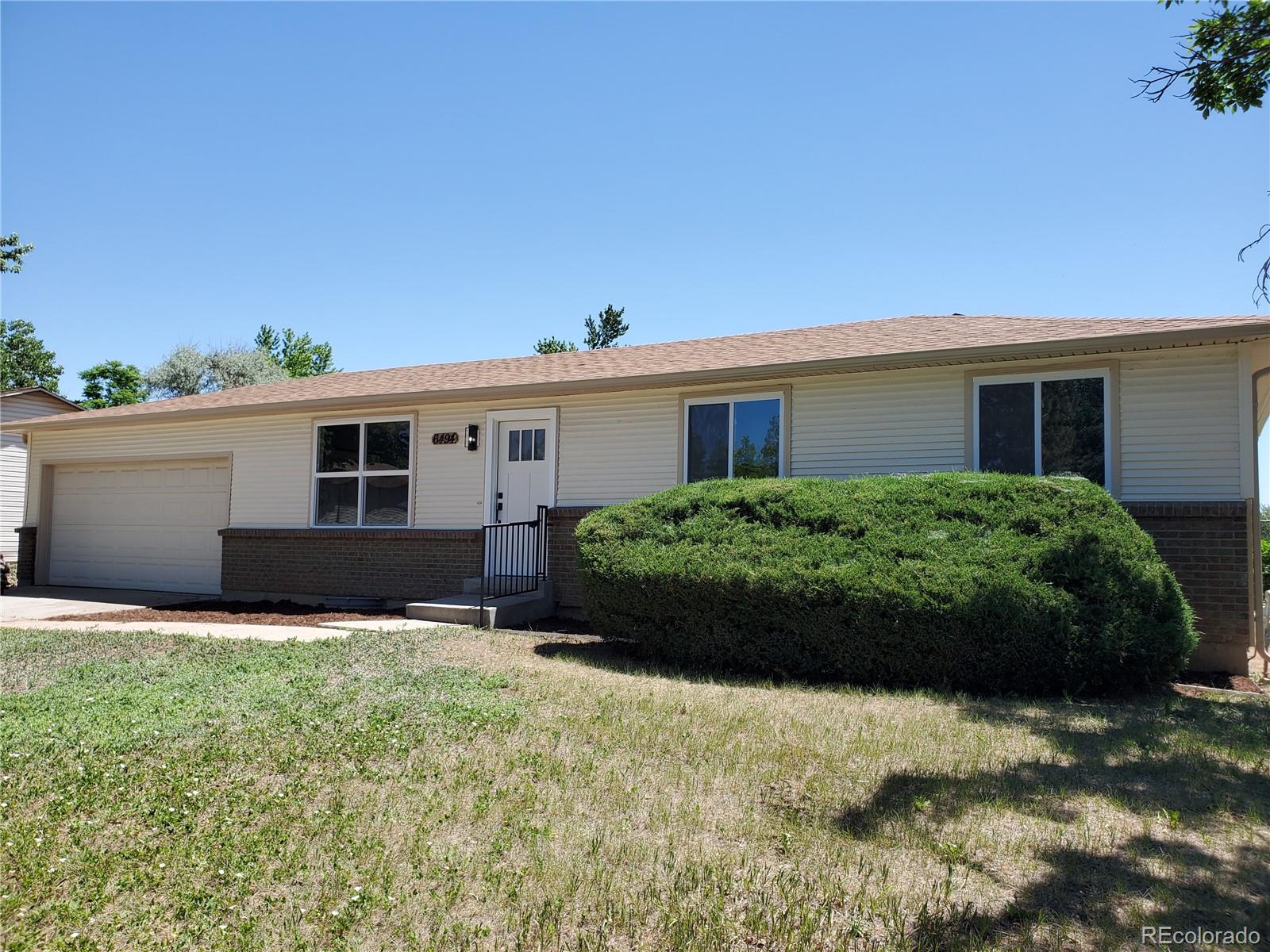 Woodmar Littleton Home | MLS #: 52818046494 S Dudley Way, Littleton Beds: 4 Baths: 3 Price: $574,000