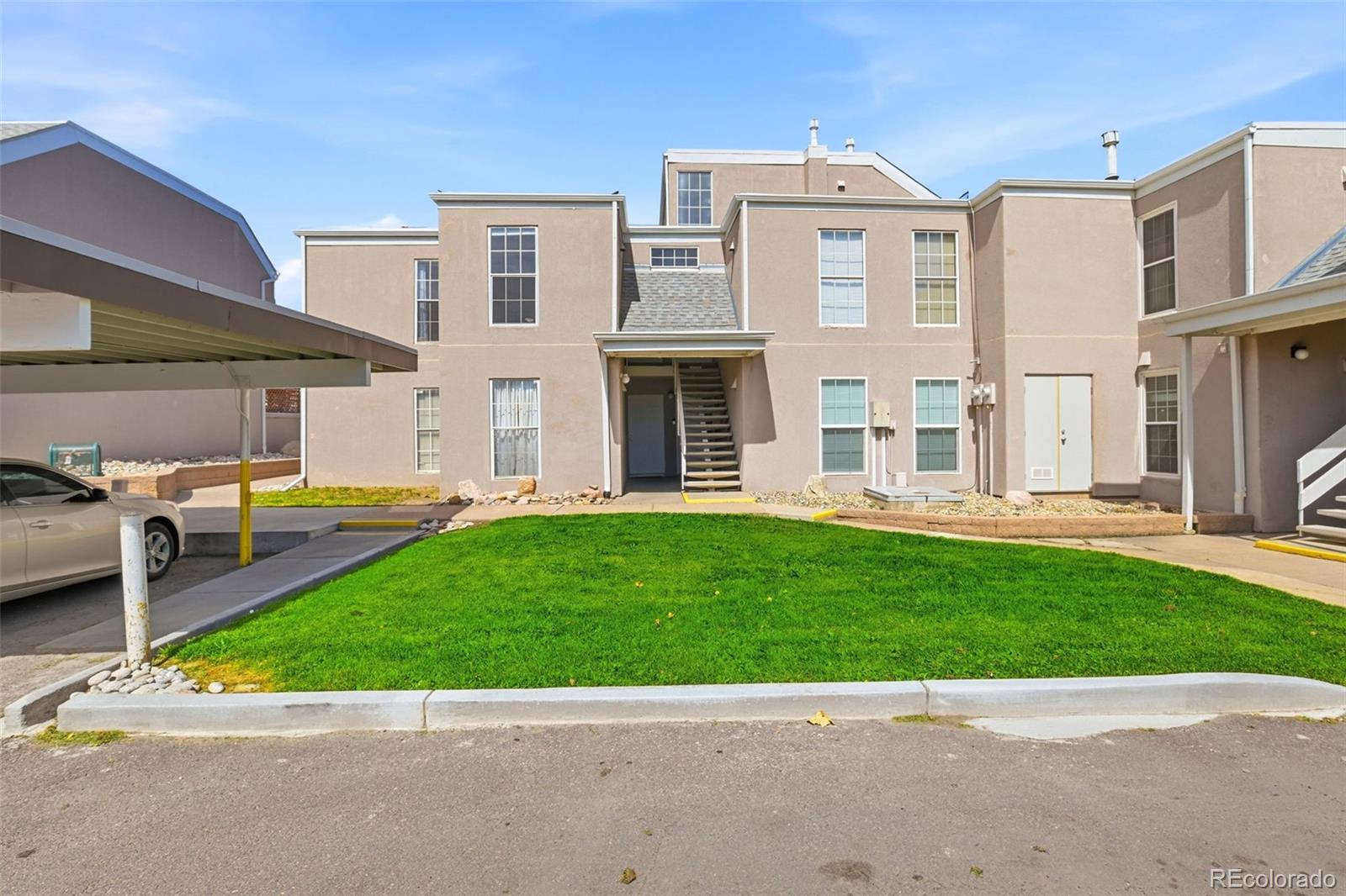  Colorado Springs Condo / Townhome | MLS #: 70007483440  Parkmoor Village Drive D, Colorado Springs Beds: 0 Baths: 0 Price: $135,000