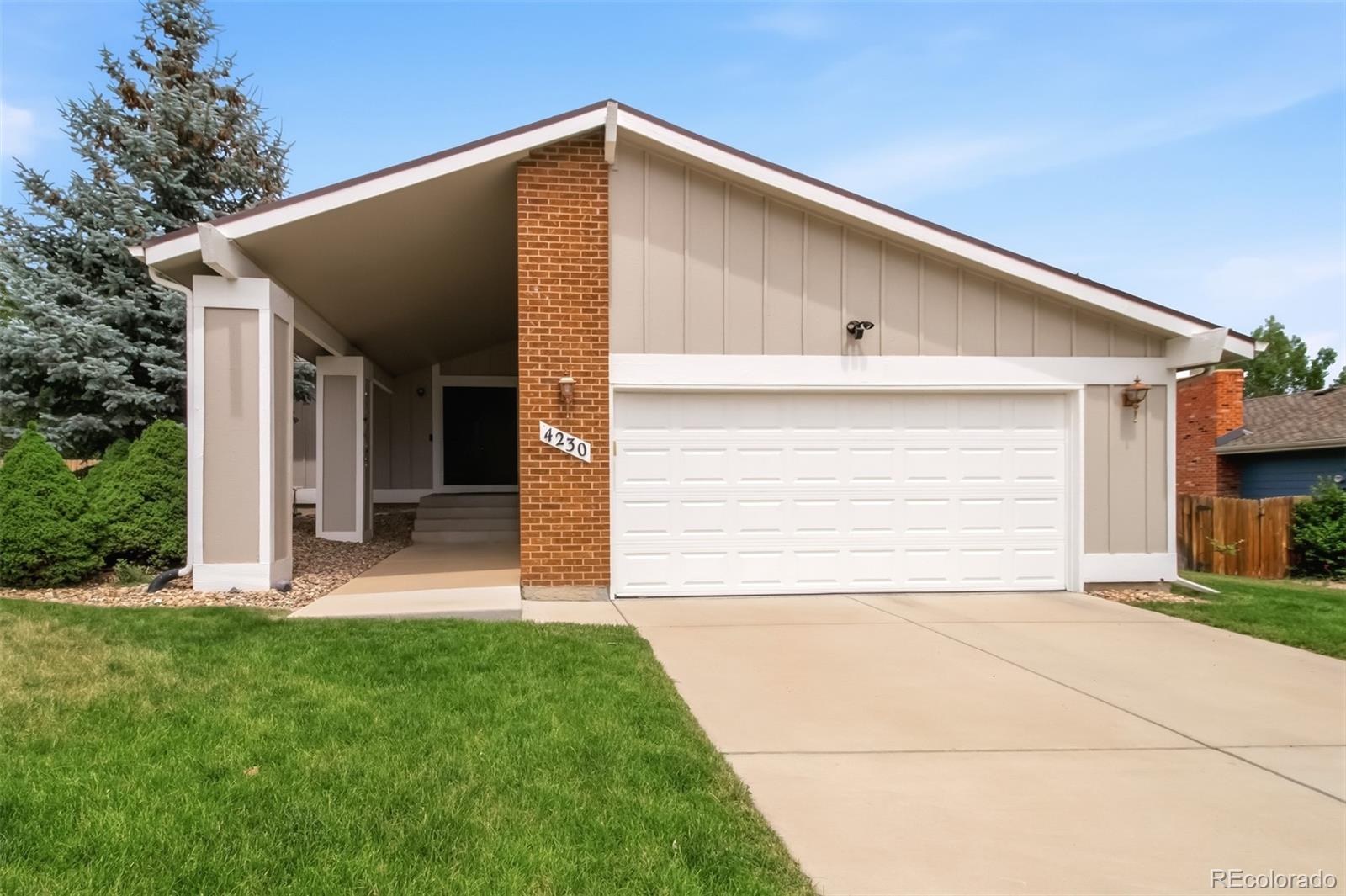 Broadmoor Colorado Springs Home | MLS #: 74786954230  Edinburgh Court, Colorado Springs Beds: 4 Baths: 3 Price: $649,999