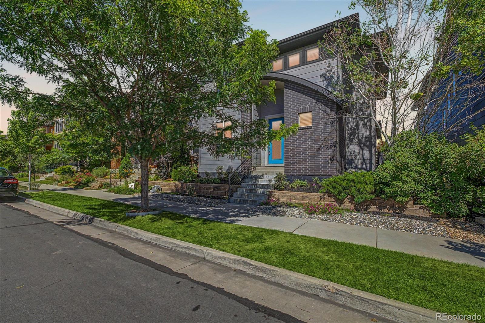 Du Denver Home | MLS #: 41661746710  Larsh Drive, Denver Beds: 4 Baths: 4 Price: $765,000
