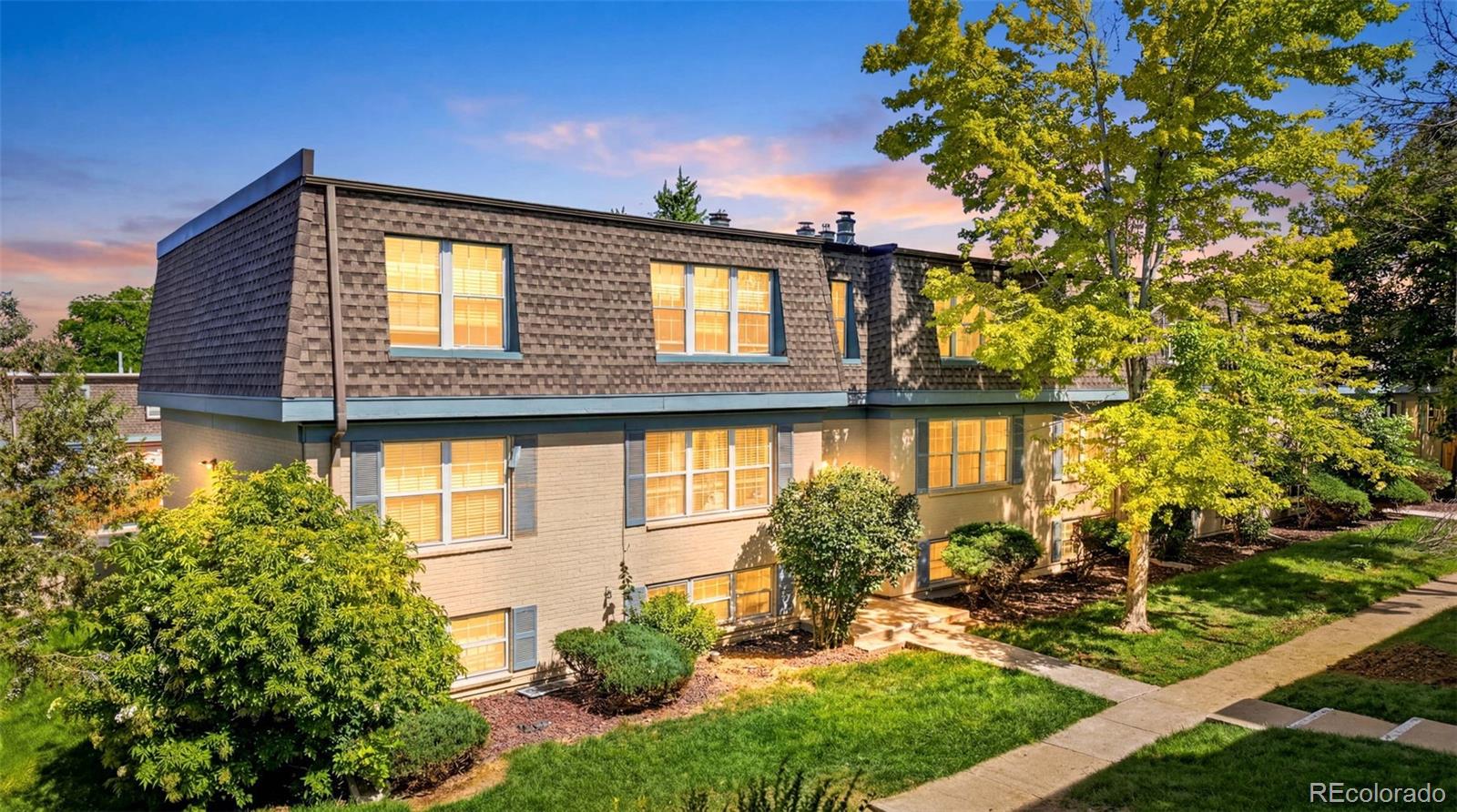 Hampden Court Denver Condo / Townhome | MLS #: 41046939350 E Girard Avenue 9, Denver Beds: 3 Baths: 2 Price: $214,000