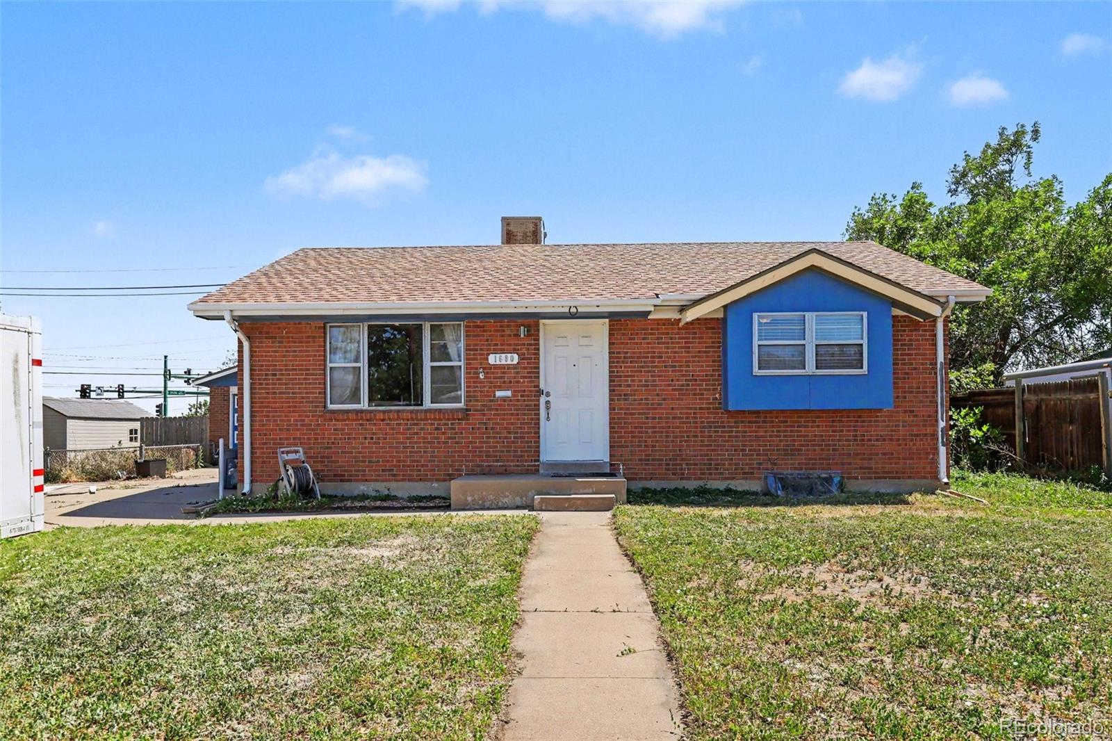  Denver Home | MLS #: 61829321680 E 112th Place, Denver Beds: 3 Baths: 2 Price: $395,000