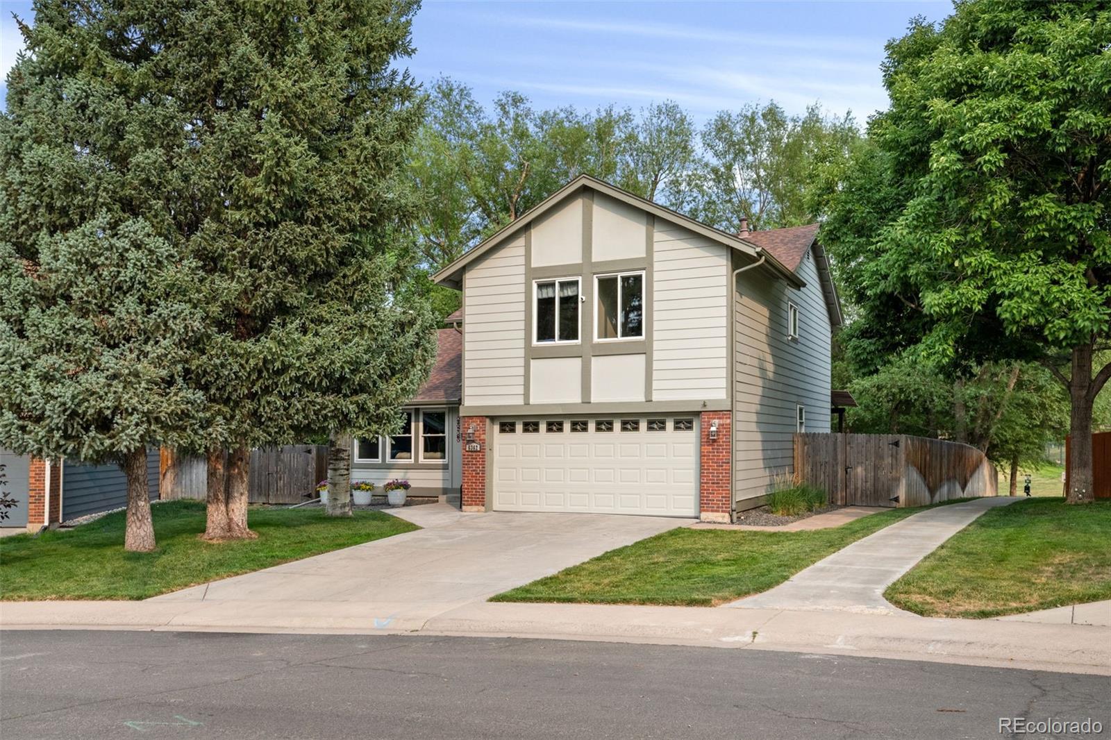  Englewood Home | MLS #: 57854456362 S Emporia Circle, Englewood Beds: 4 Baths: 4 Price: $850,000