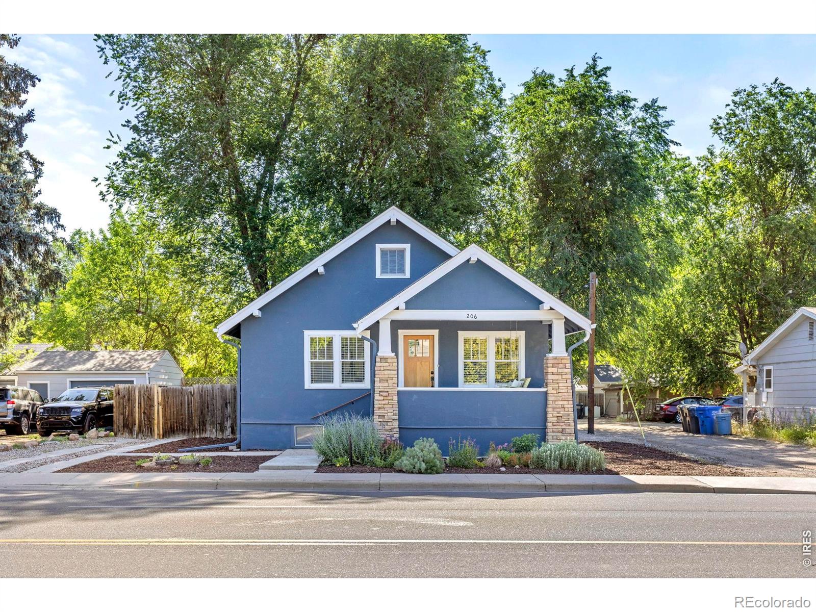 206 s shields street, Fort Collins sold home. Closed on 2026-08-20 for $505,000.