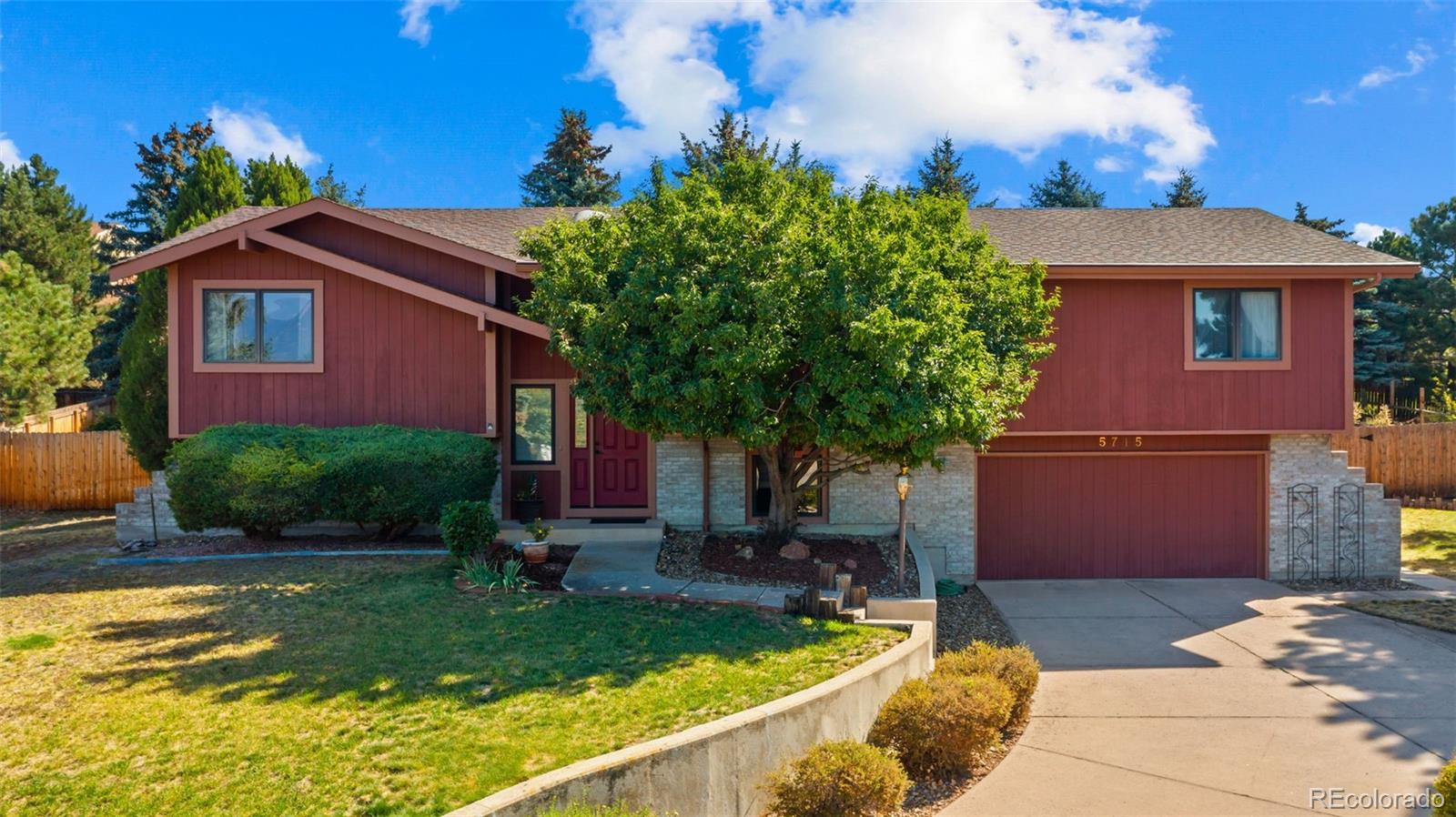 Sunset Ridge Colorado Springs Home | MLS #: 56983725715  Flintridge Drive, Colorado Springs Beds: 4 Baths: 3 Price: $568,000