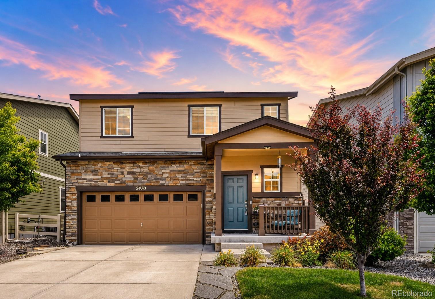  Castle Rock Home | MLS #: 18470175470  Blue Lunar Lane, Castle Rock Beds: 3 Baths: 3 Price: $550,000