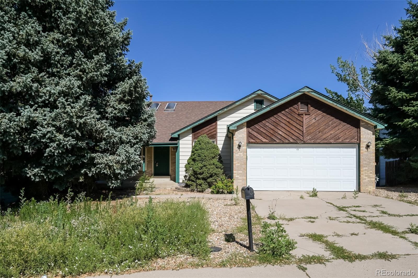  Aurora Home | MLS #: 25153603226 S Danube Street, Aurora Beds: 3 Baths: 2 Price: $425,000