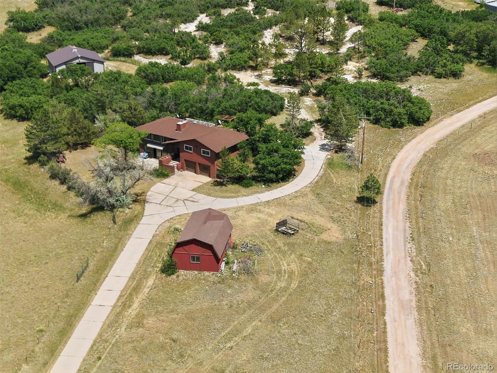  Castle Rock Home | MLS #: 7244904698  Peak View Drive, Castle Rock Beds: 3 Baths: 3 Price: $1,000,000