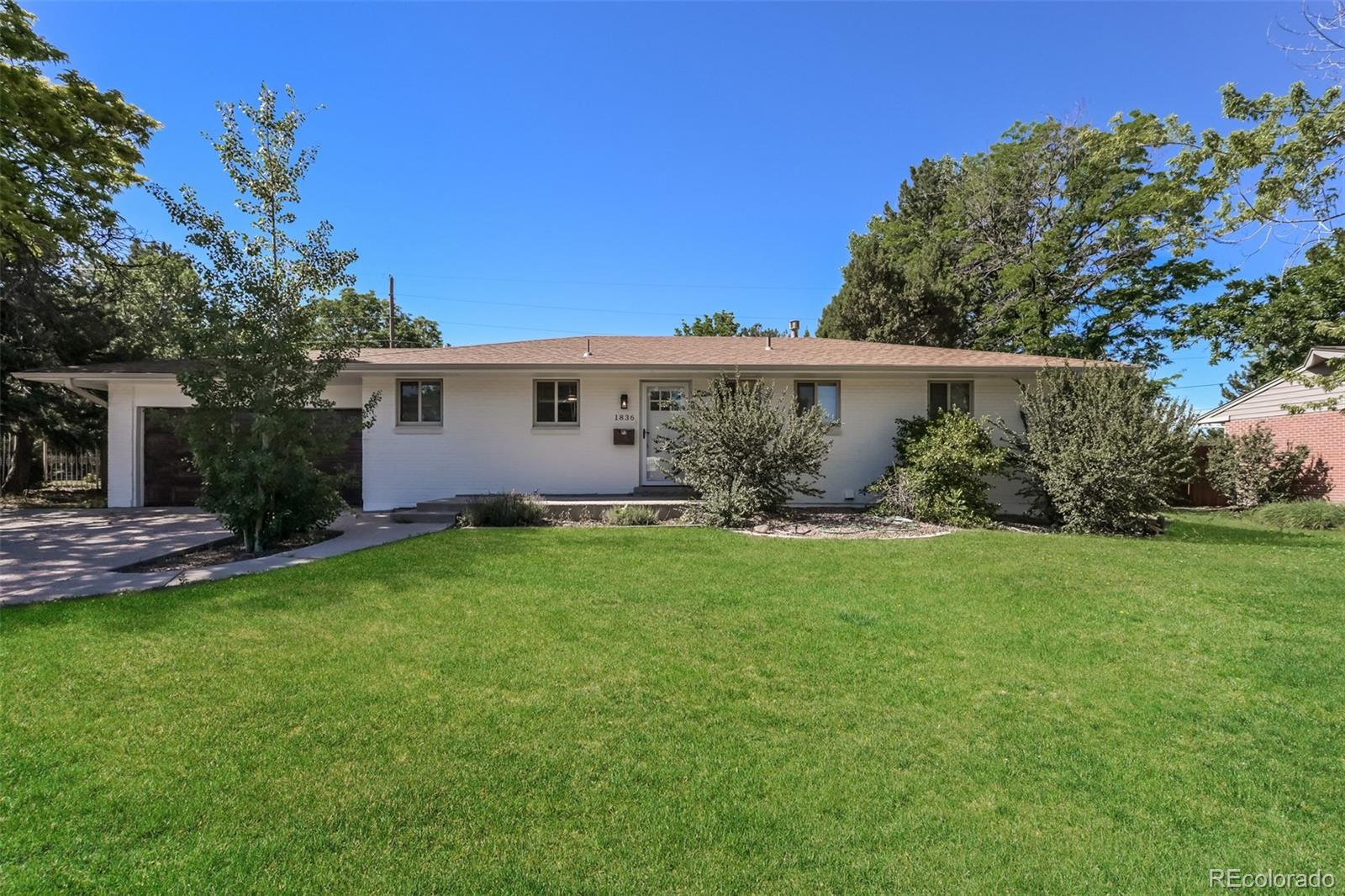  Littleton Home | MLS #: 84452271836 E Mineral Avenue, Littleton Beds: 5 Baths: 3 Price: $490,000
