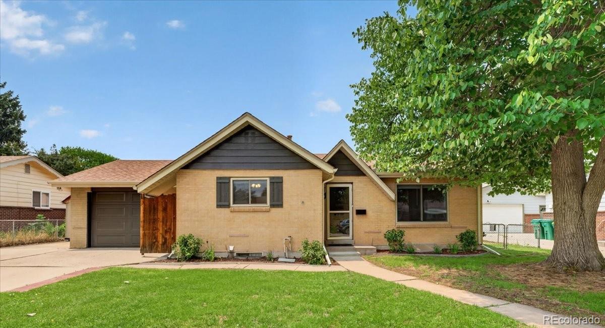 Cress Clover Knoll Lakewood Home | MLS #: 62275471241 S Marshall Street, Lakewood Beds: 5 Baths: 2 Price: $529,900