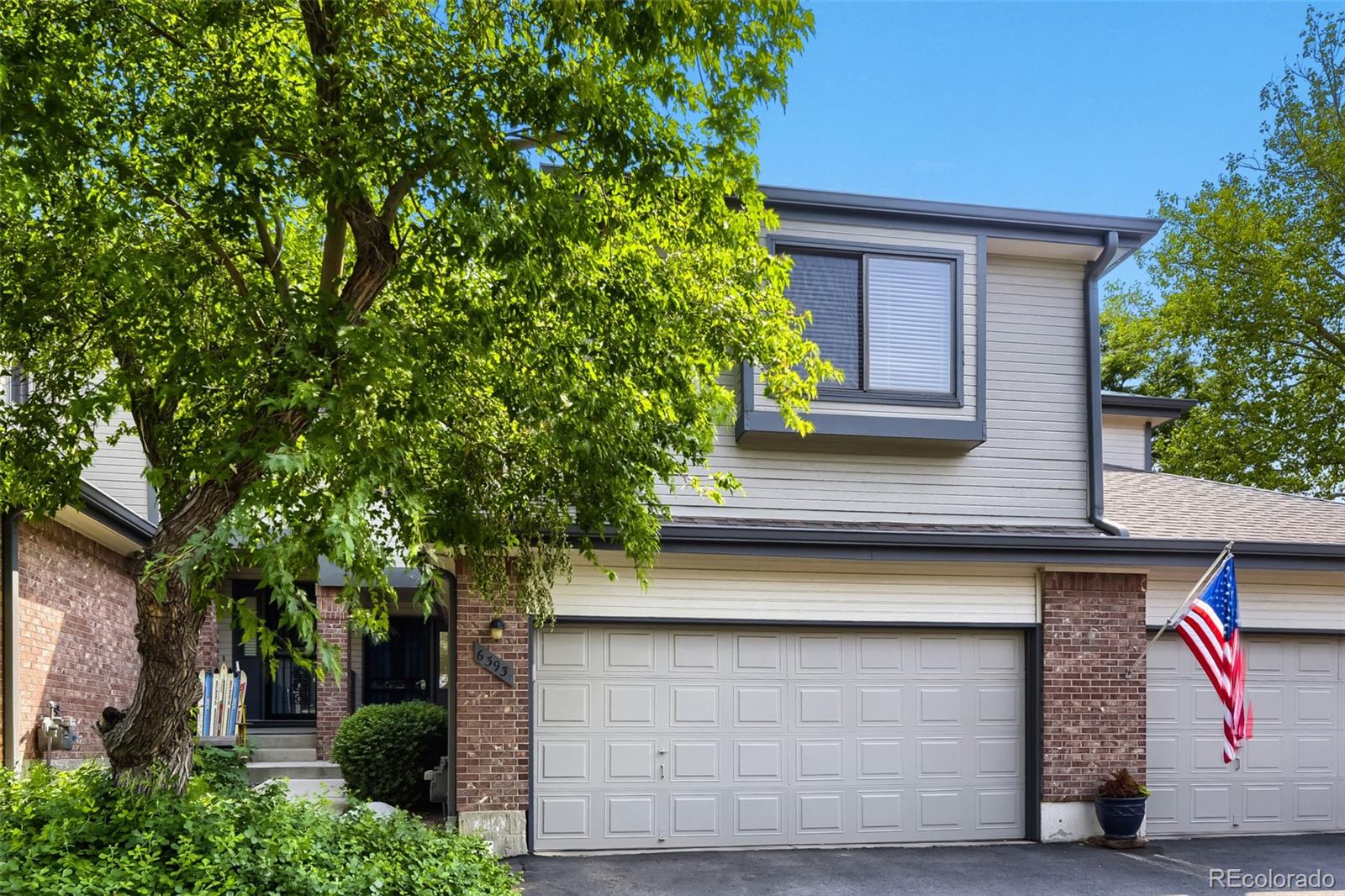  Littleton Home | MLS #: 80366536393 S Jackson Street, Littleton Beds: 3 Baths: 4 Price: $529,000