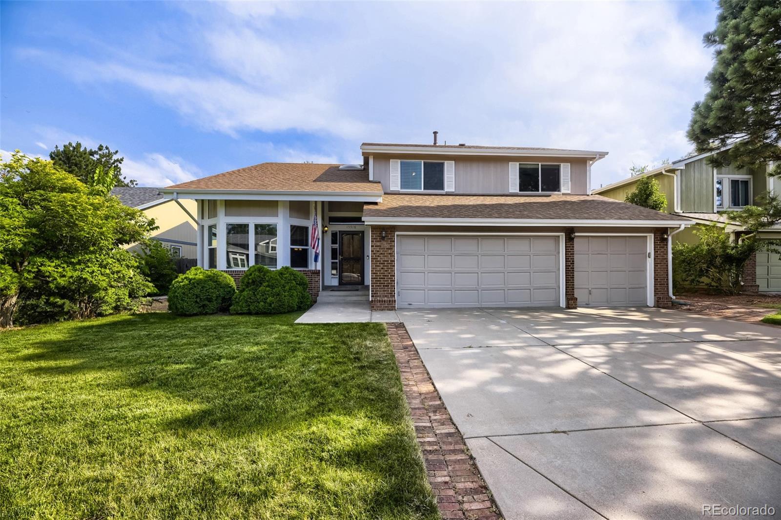  Aurora Home | MLS #: 921531215918 E Milan Drive, Aurora Beds: 3 Baths: 3 Price: $615,000