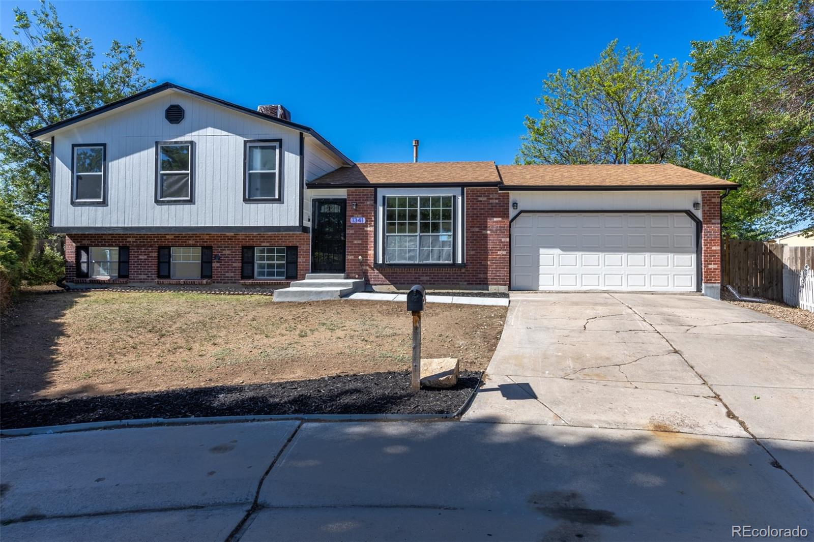 Aurora Highlands Aurora Home | MLS #: 94041131341 S Yampa Court, Aurora Beds: 4 Baths: 3 Price: $474,000