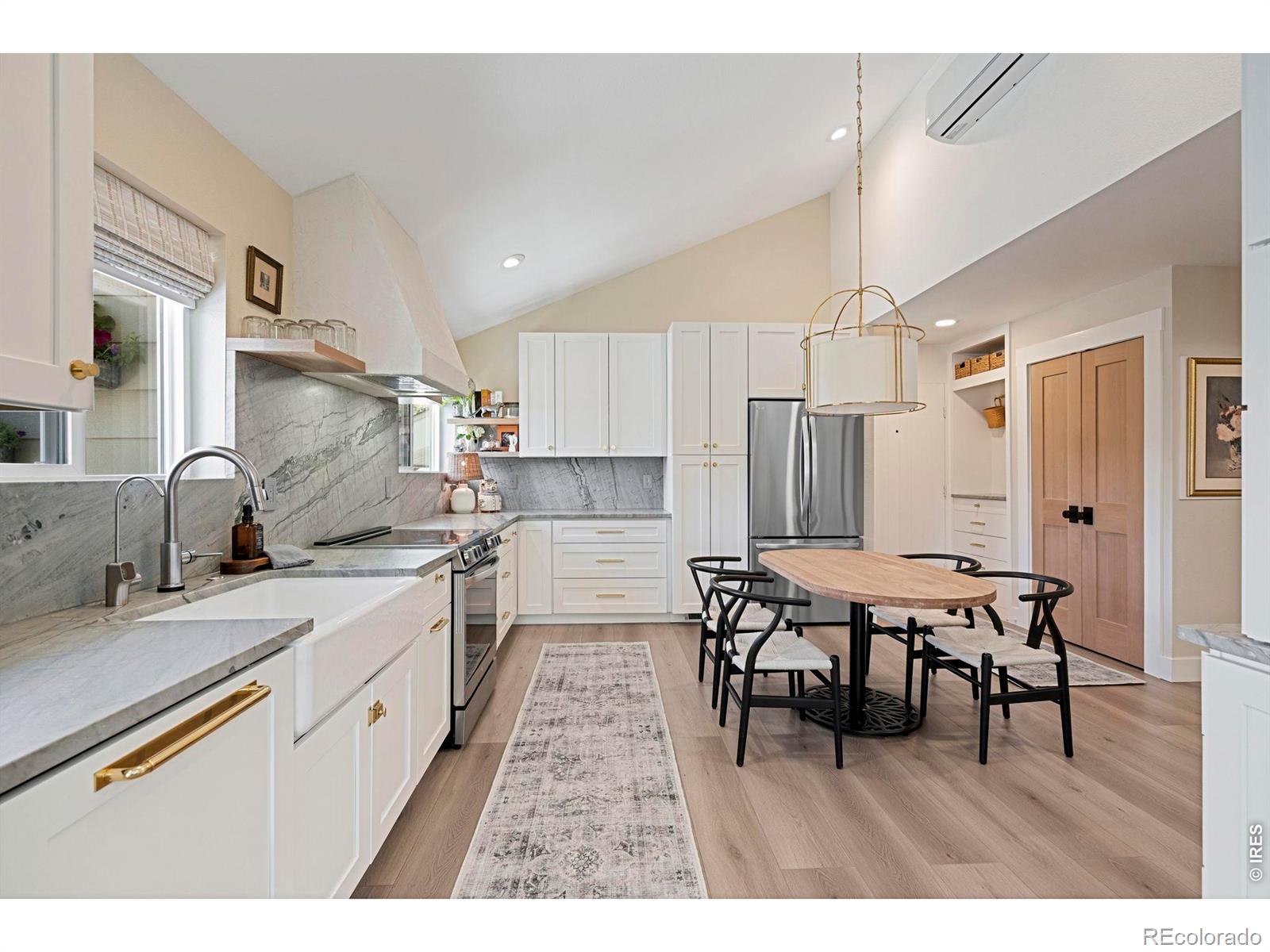 8022  countryside park, Niwot sold home. Closed on 2026-08-14 for $450,000.